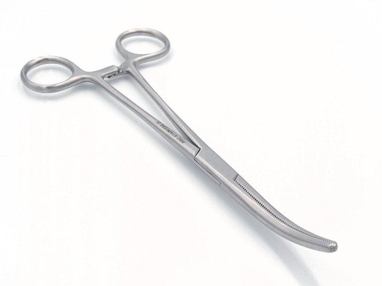 KLESZCZE NACZYNIOWE ANATOMICZNE PEAN ODGIĘTE 200mm