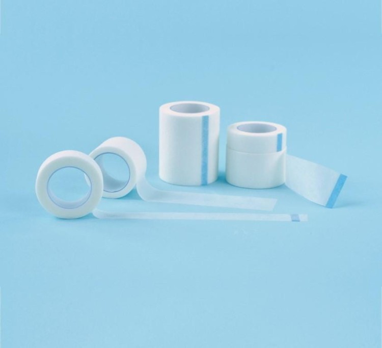 PRZYLEPIEC WŁÓKNINOWY SOFTPLAST LUX 2,5cm x 9,1m - 12 rolek
