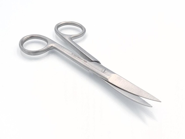 NOŻYCZKI OPERACYJNE ZABIEGOWE 16,5 CM ODGIĘTE KOŃCE OSTRE N 13-155