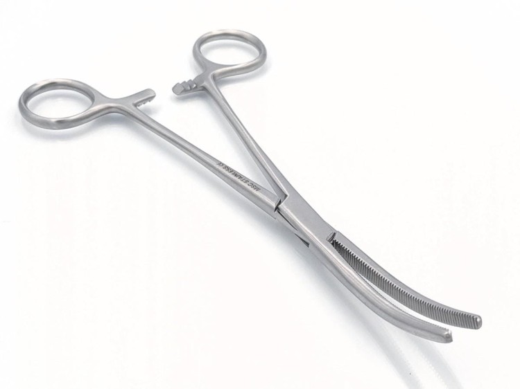 KLESZCZE NACZYNIOWE ANATOMICZNE PEAN ODGIĘTE 200mm  N 17-264