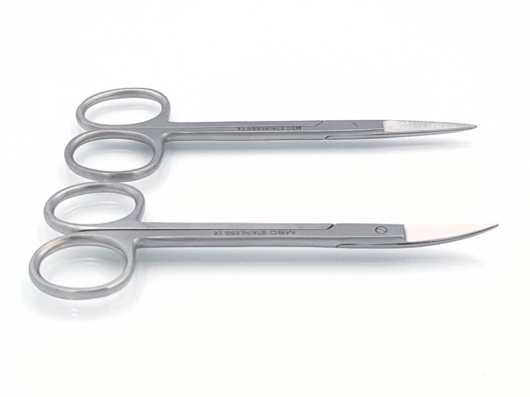 NOŻYCZKI CHIRURGICZNE ODGIĘTE  KOŃCE OSTRE 100mm