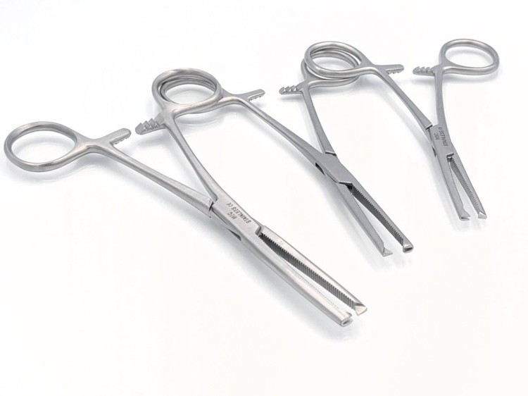 KLESZCZE NACZYNIOWE KOCHER - PROSTE 140mm N 17-390